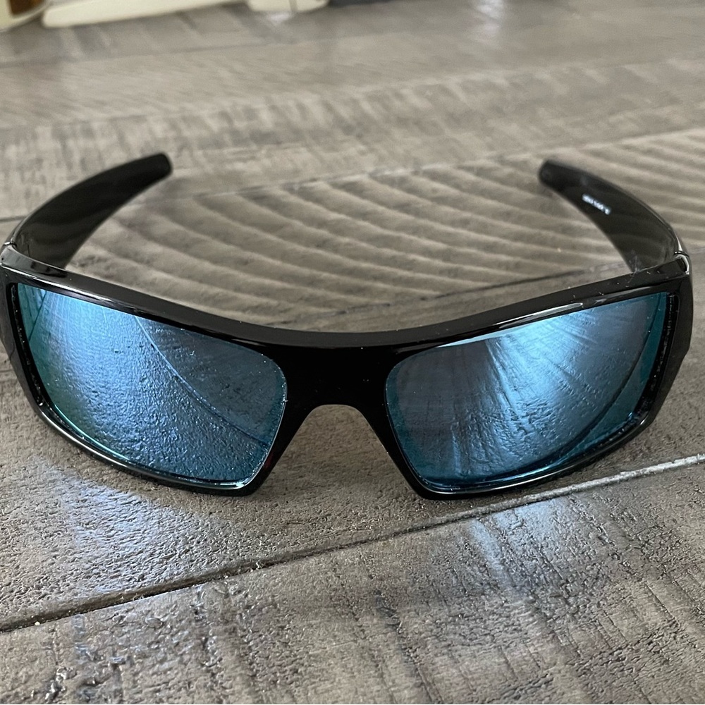 Oakley sunglasses